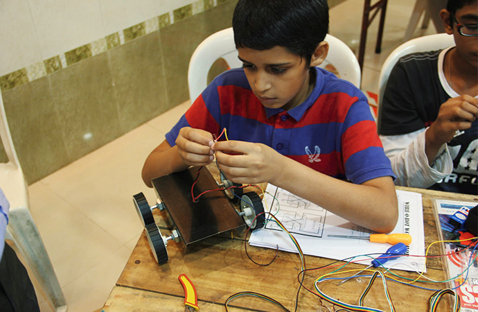 Autonomous robotics courses for kids